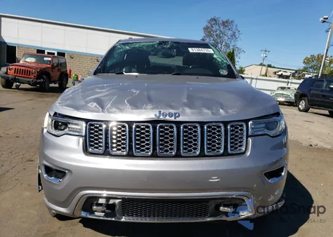 2018 Jeep Grand Cherokee Overland из США, поврежденный, VIN 1C4RJFCG1JC453298